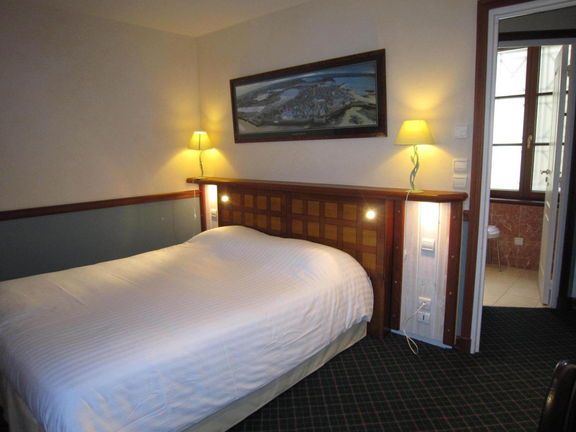 Manoir Du Cunningham Hotel Saint-Malo Bagian luar foto