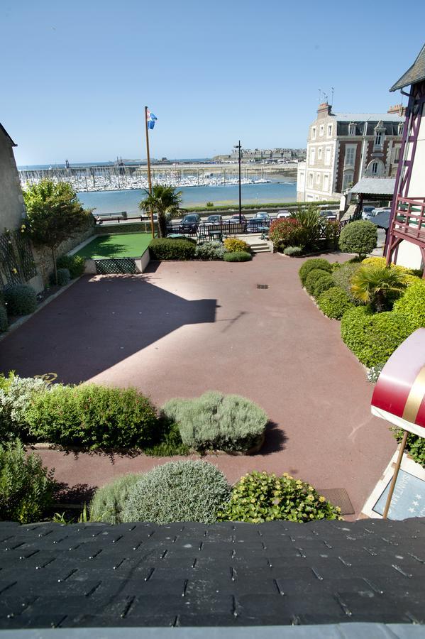 Manoir Du Cunningham Hotel Saint-Malo Bagian luar foto